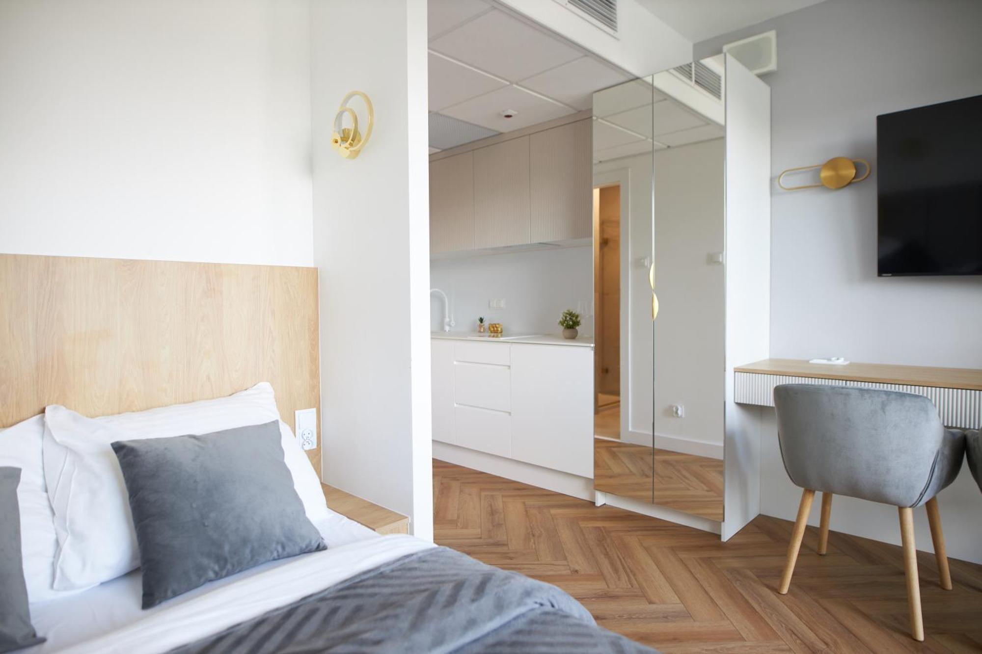Gold Apartments Pileckiego Varşovia Exterior foto